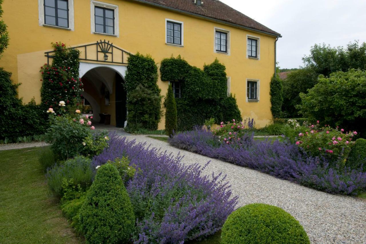 Bed and Breakfast Marienschlössl Wiedendorf Exterior foto