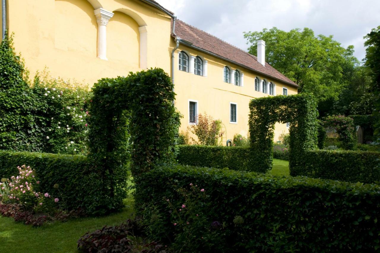 Bed and Breakfast Marienschlössl Wiedendorf Exterior foto